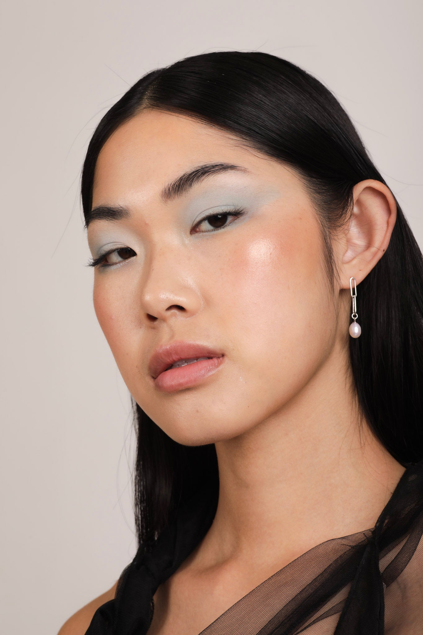 Pearl Linq Earrings