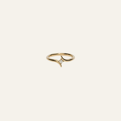 Asscher La Flamé Ring
